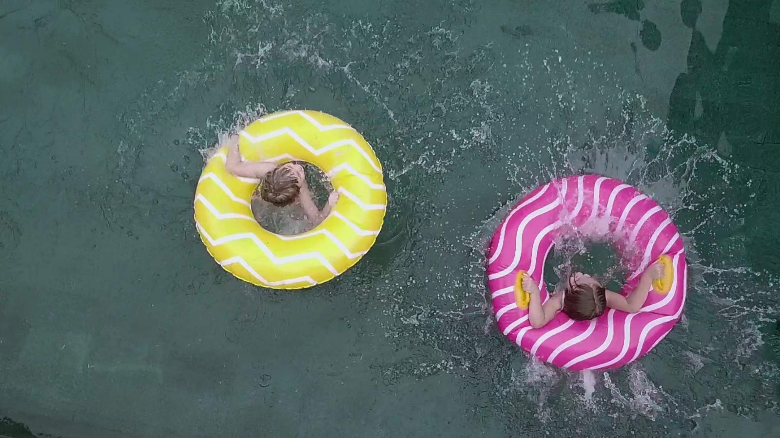 10Leccion 40-Inch Yellow Inflatable Pool Tube with Handles for Adults and Teens
