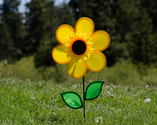 12-Inch Yellow Sunflower Wind Spinner by In the Breeze – Weather-Resistant Fabric & Fiberglass Frame for Yard or Garden