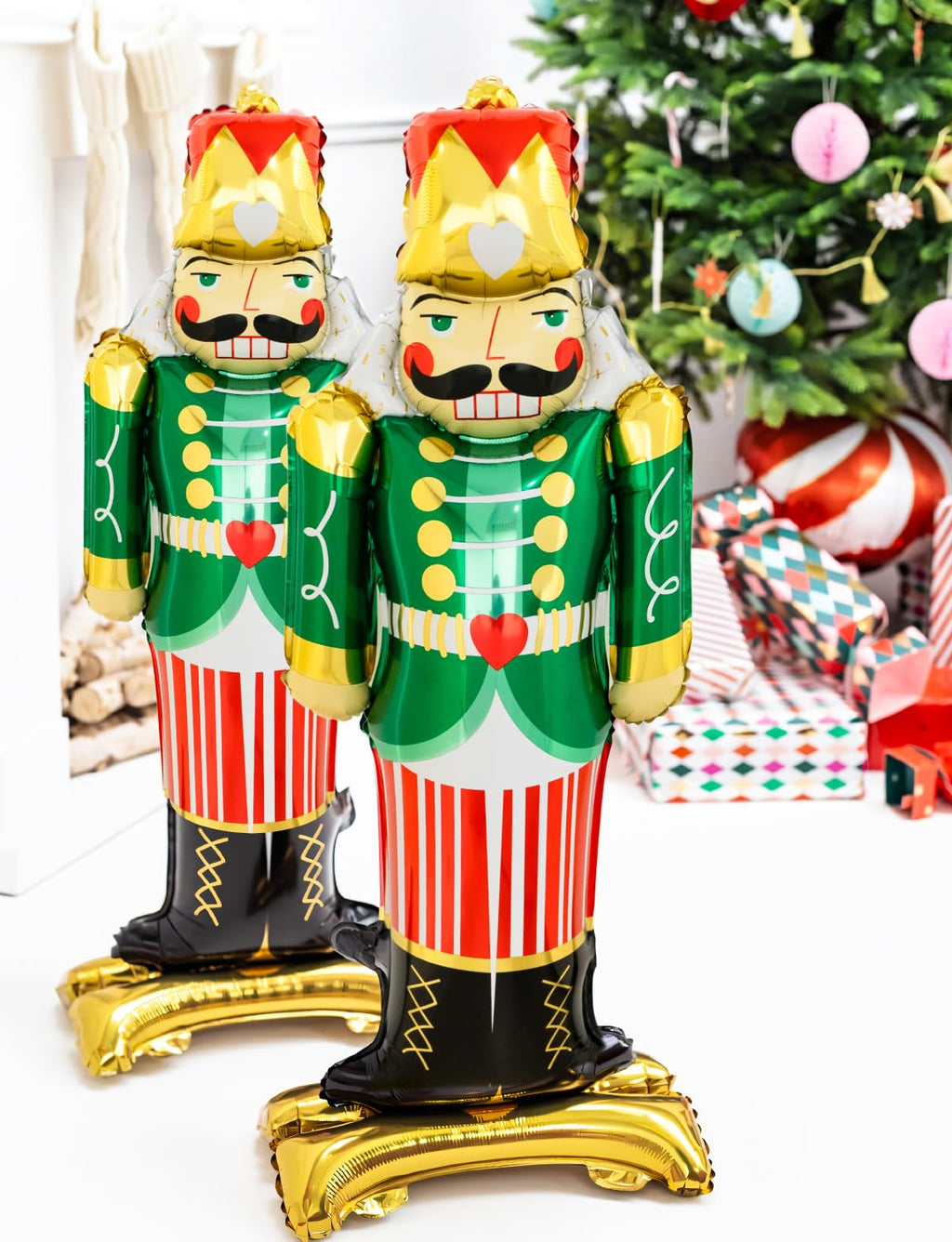 125PCS Christmas Balloon Garland Arch Kit - Red, Sage Green, Gold, White Sand with Nutcracker, Candy Cane Foil Balloons for Indoor Party Decor