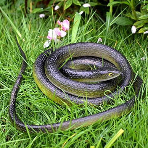 2-Pack 48-Inch Realistic Rubber Snakes – Black Mamba & Cobra for Garden Props, Pranks, and Halloween Decor