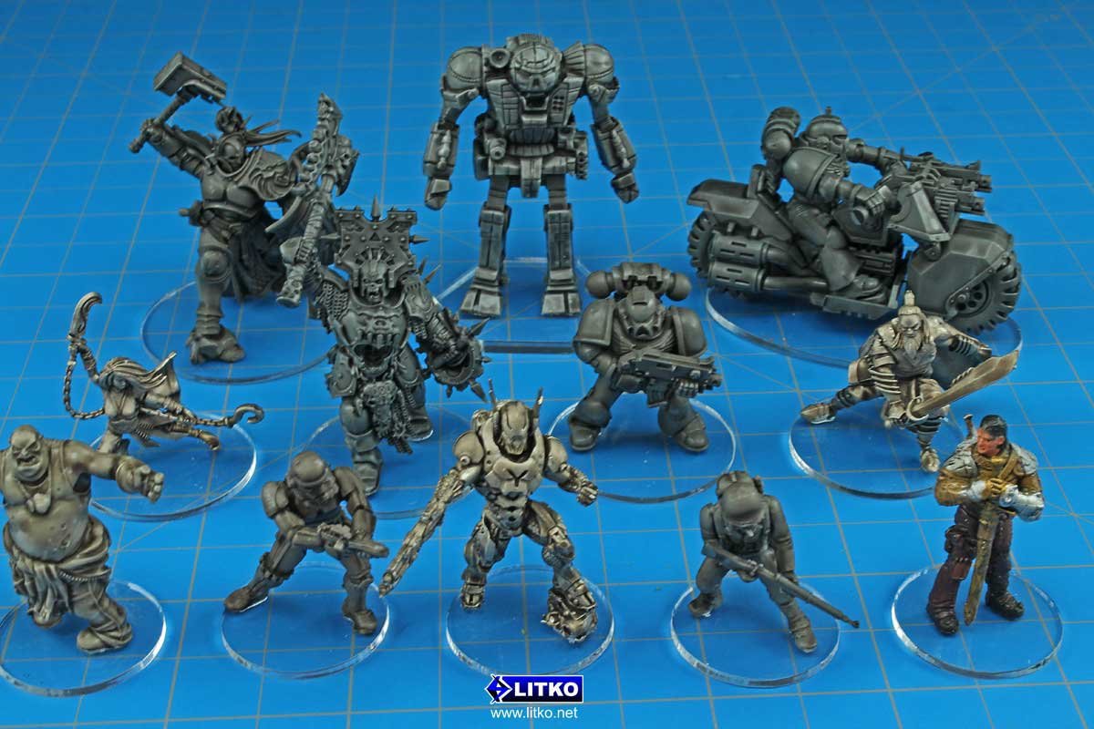 25 Pack LITKO 25mm Clear Round Miniature Bases – 1.5mm Ultra-Thin Acrylic for Wargaming & RPGs