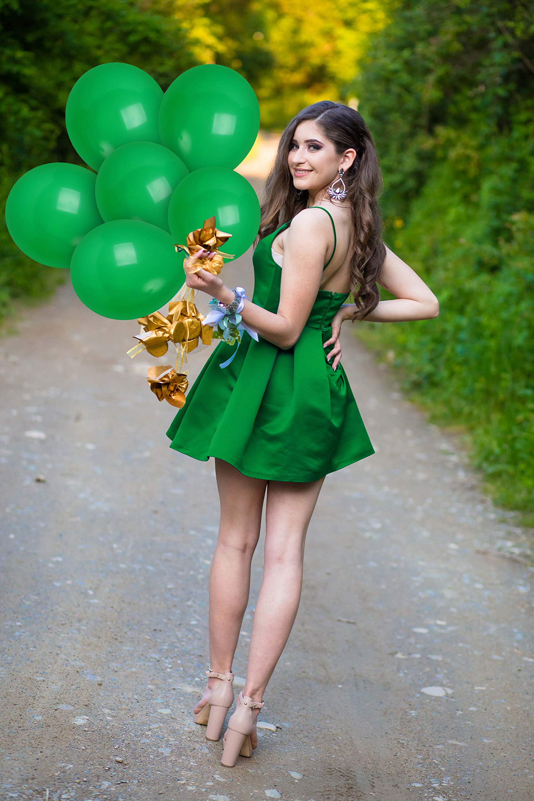 36 Emerald Green Latex Balloons 12 Inch – Dark Hunter Green Party Balloons with Ribbon by Treasures Gifted