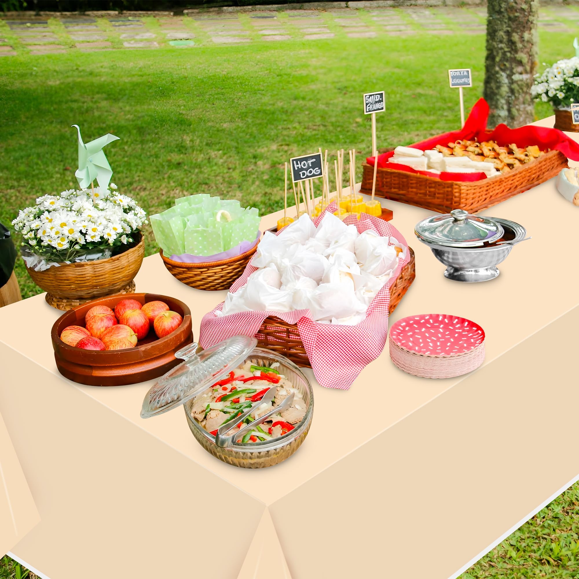 4 Pack Highland Cow Tablecloths - 87x51 Inch Disposable Plastic Party Table Covers