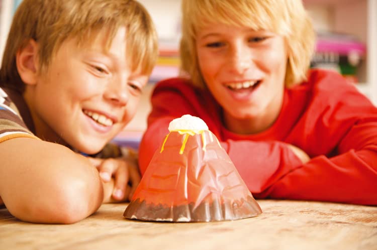 4M KidzLabs Volcano Making Kit – DIY Science Project for Ages 8+
