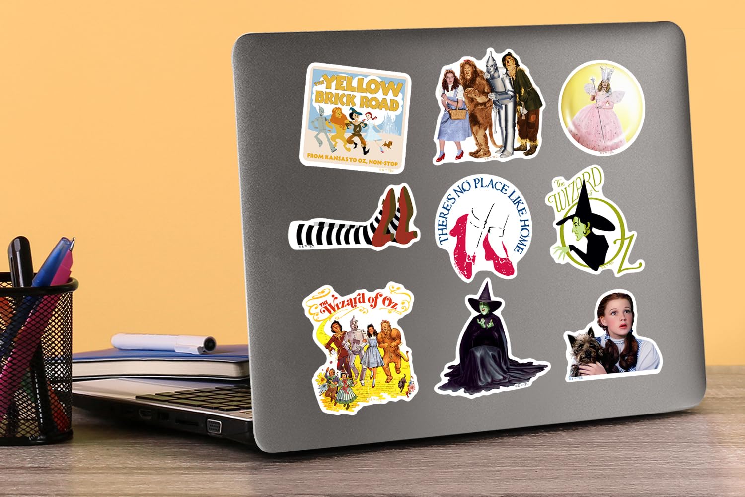 50 Classic Wizard of Oz Die-Cut Vinyl Stickers – Dorothy, Tin Man, Emerald City & More
