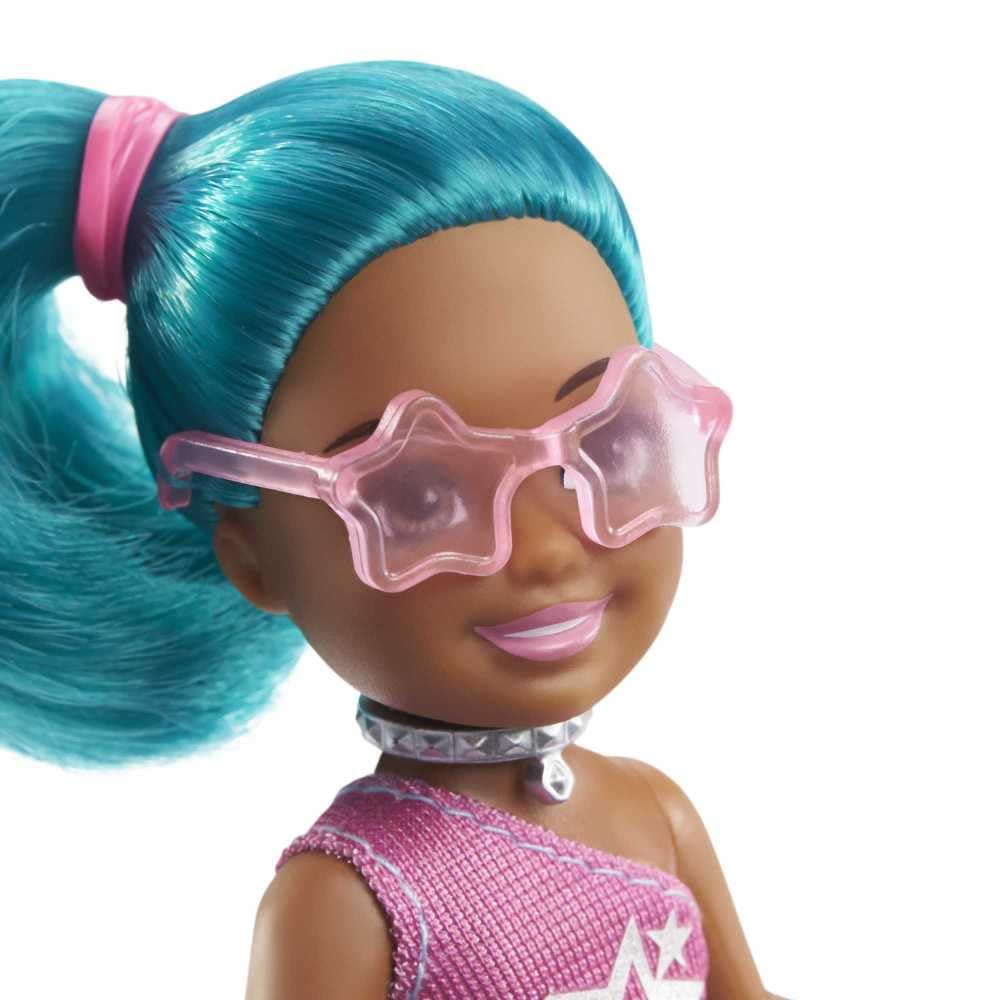 Barbie Chelsea Rockstar Playset – 6-in Brunette Doll with Guitar, Microphone, Headphones, VIP Tickets & Star Glasses, Gift for Ages 3+