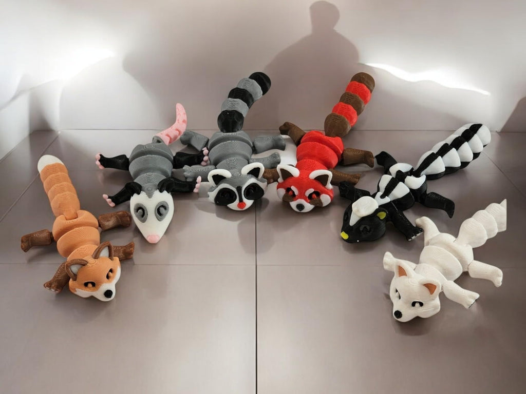 6-Piece Articulated Woodland Animal Set – 3D Printed Mini Figures with Posing Bodies (Raccoon, Fox, Skunk, Possum, Red Panda, Arctic Fox)