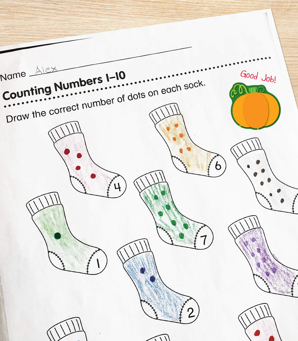 Carson Dellosa Pumpkin Stickers – 96 Fall & Halloween Stickers for Kids, Classroom Rewards & Thanksgiving Crafts