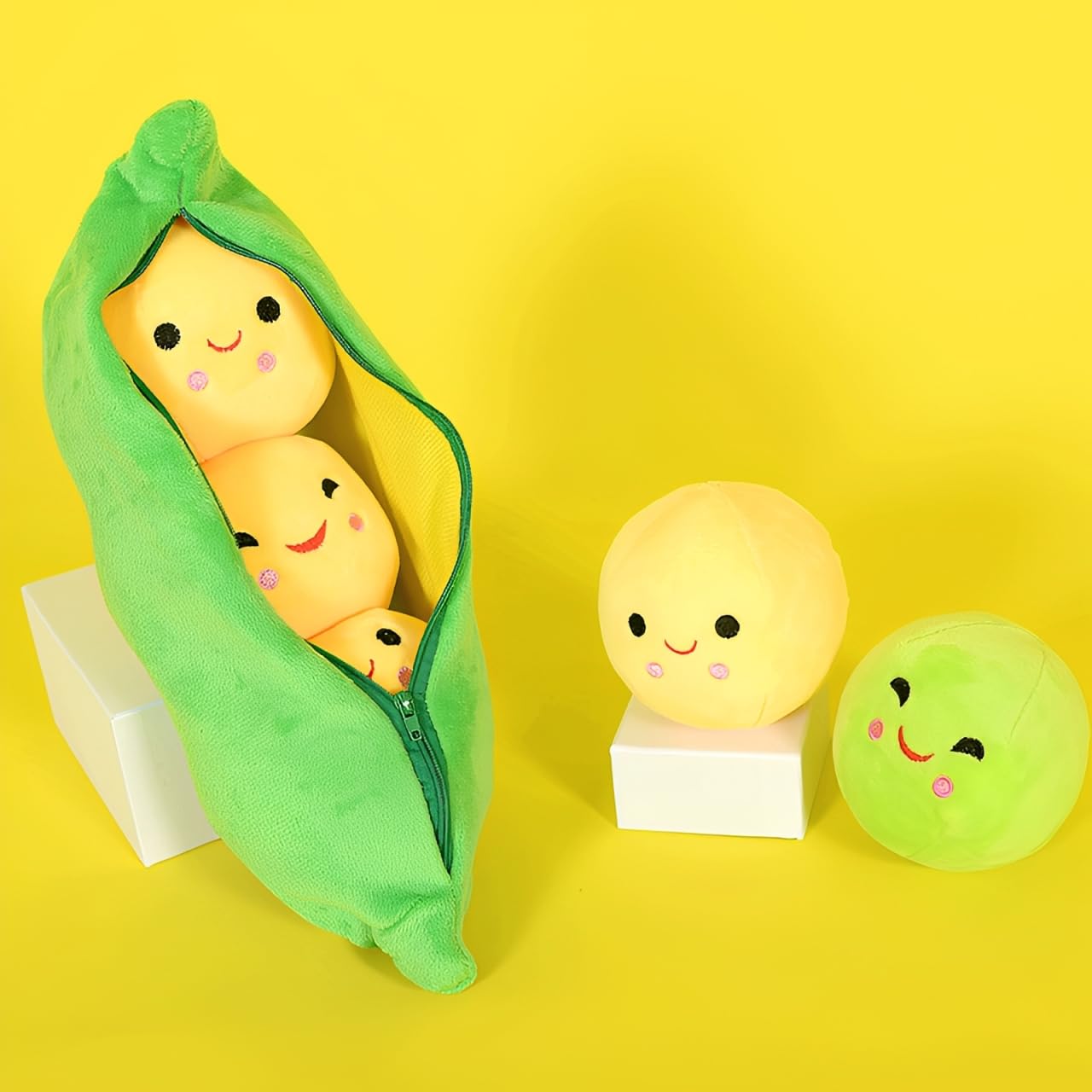 AOQI Giant Peas in a Pod Plush Toy – 9.8" Cuddle Pillow with 3 Removable Peas
