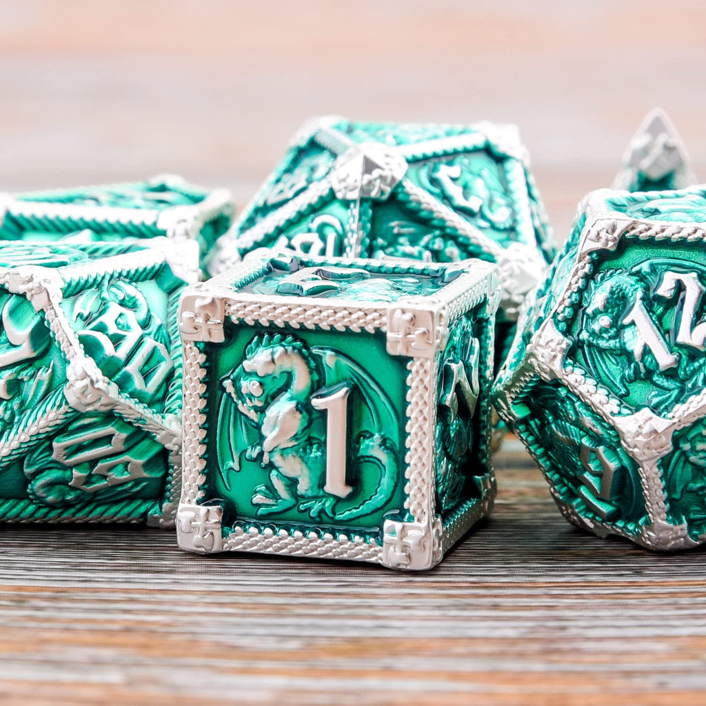 AUSTOR 7-Die Metal DND Dice Set – Dragon-Themed Zinc Alloy Dice with Storage Box