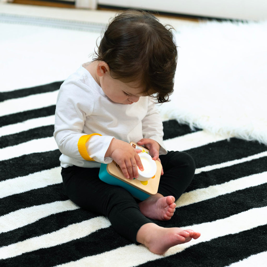 Baby Einstein + Hape Learning Lens Toy Camera – Color Learning and Pretend Play with 4 Languages
