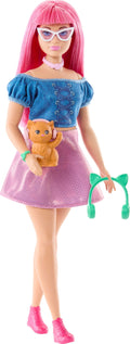 Barbie Mysteries: Beach Detectives Daisy Doll with Removable Outfit, Accessories, and Pet Kitten