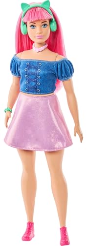 Barbie Mysteries: Beach Detectives Daisy Doll with Removable Outfit, Accessories, and Pet Kitten