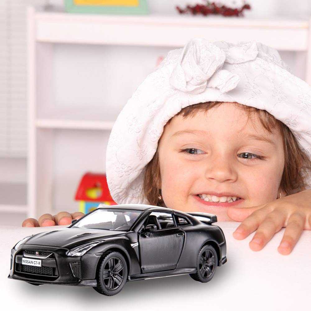 BDTCTK 1:36 Scale Nissan GTR R35 Die-Cast Pullback Car – Zinc Alloy Toy for Kids Ages 4-6 (Black)
