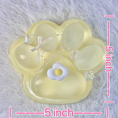 Big Taba Squishy Cat Paw – 5-Inch Yellow Squeeze Toy for Stress Relief & Fidgeting