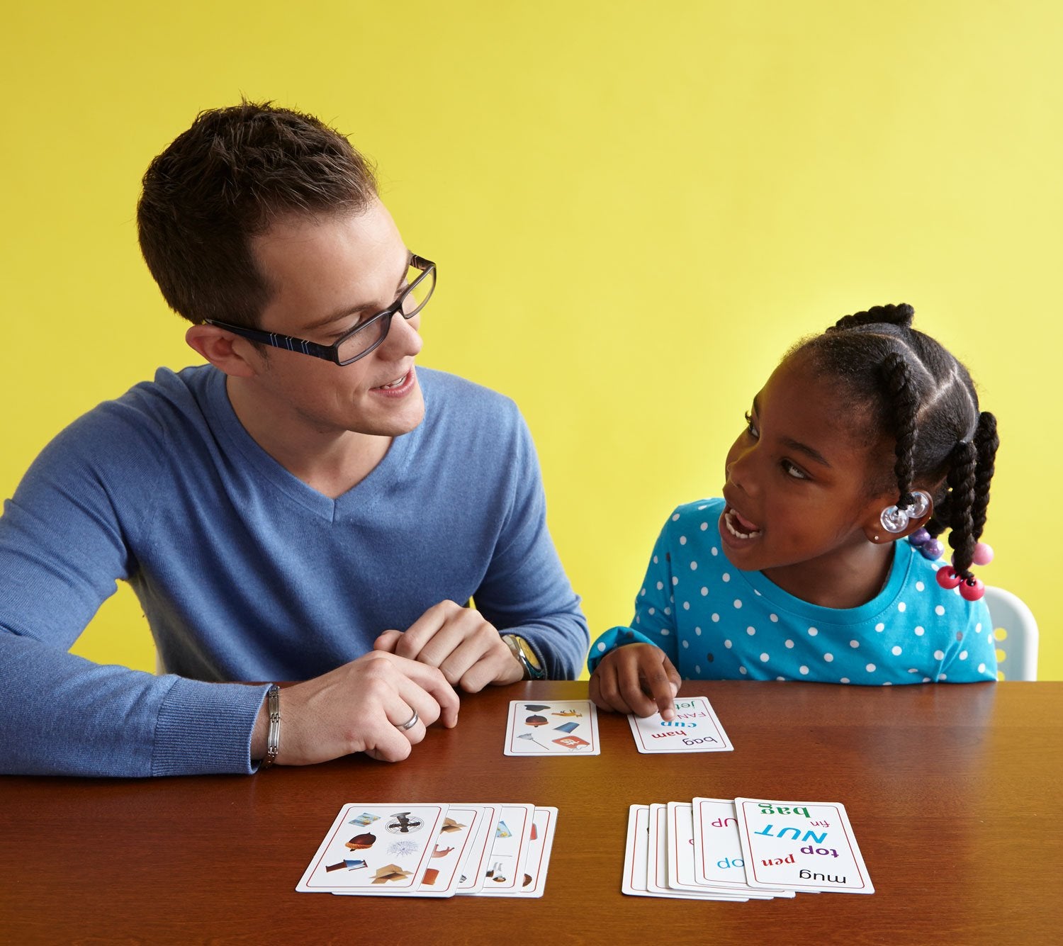 Blue Orange Super Genius Reading 1 Card Game - Build Vocabulary with Fun Matching Game for Kids Ages 6+