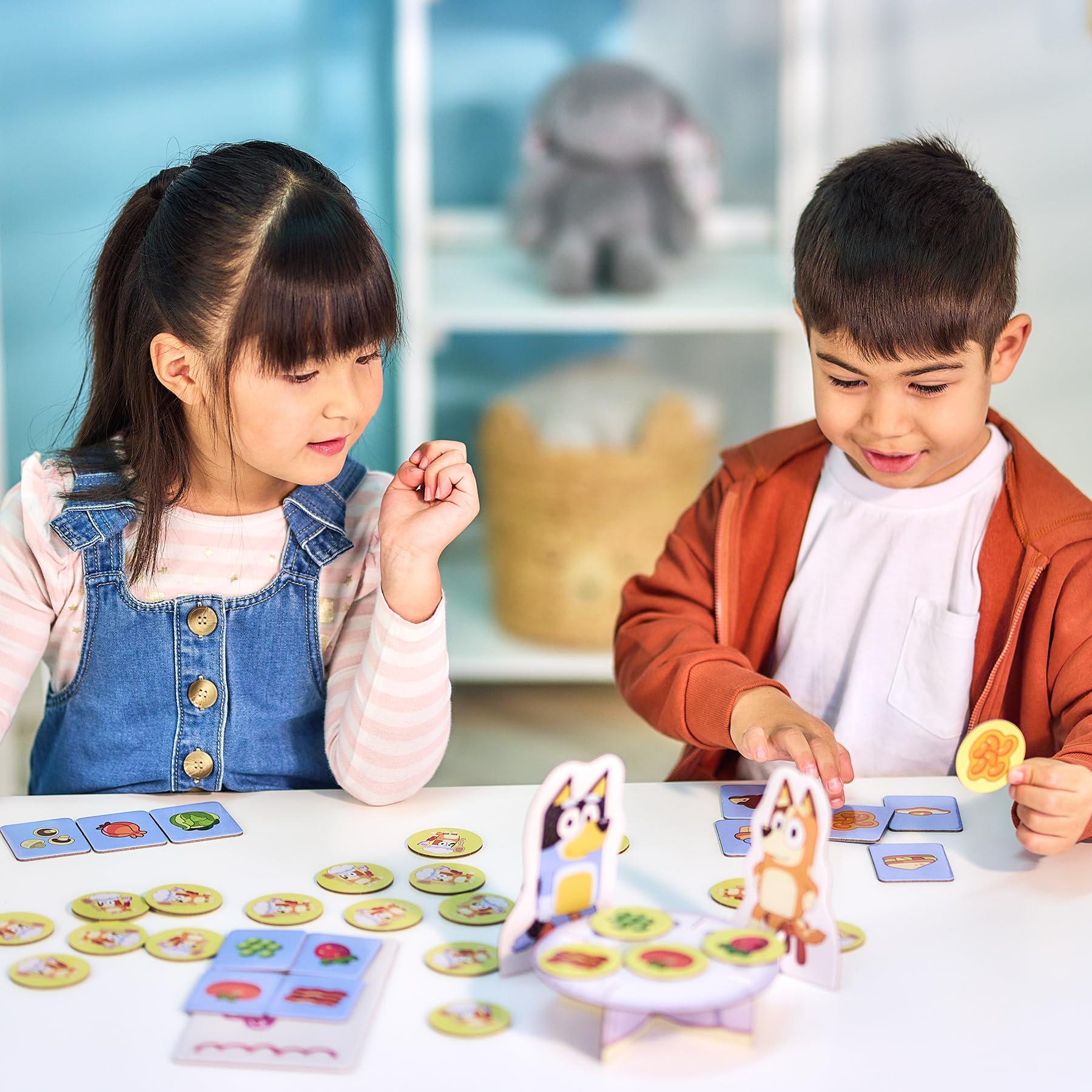 Bluey Fancy Restaurant Game - Match Food Cards with Bluey & Bingo for Ages 3+