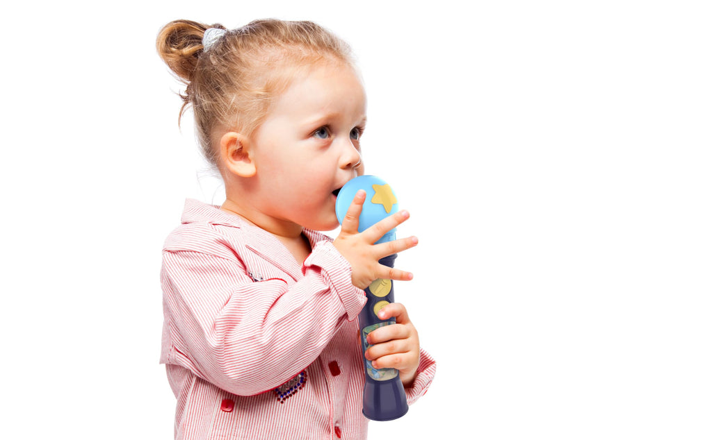 Bluey Toy Microphone for Toddlers – Amplifies Voice, Plays Theme Song, Flashing Lights