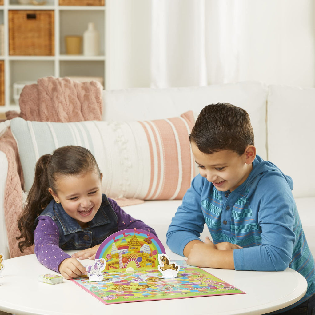 Candy Land Unicorn Edition: No-Reading Preschool Board Game for Ages 3+ (Amazon Exclusive)