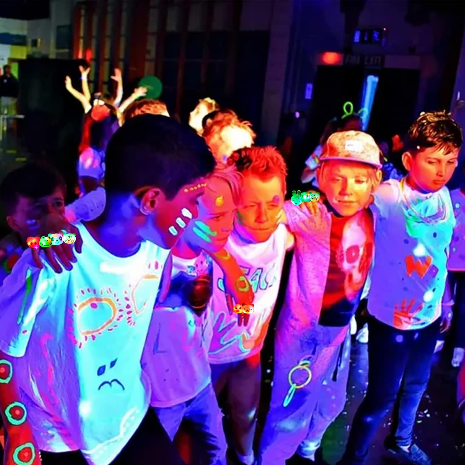 CCINEE 24-Pack LED Animal Light-Up Rings with 3 Flashing Modes - Glow Party Favors & Prizes