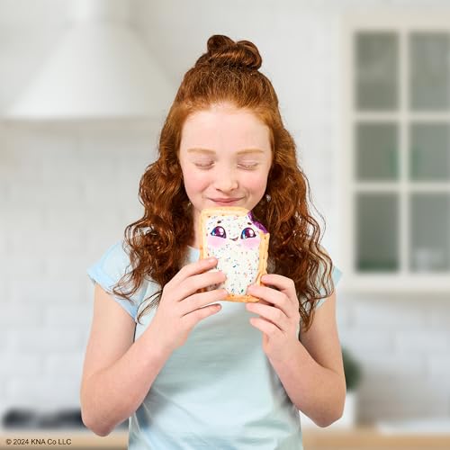 Cookeez Makery Pop-Tarts Toasty Treatz Toaster: Make a Scented Plush Surprise Friend – 9 Collectible Flavors