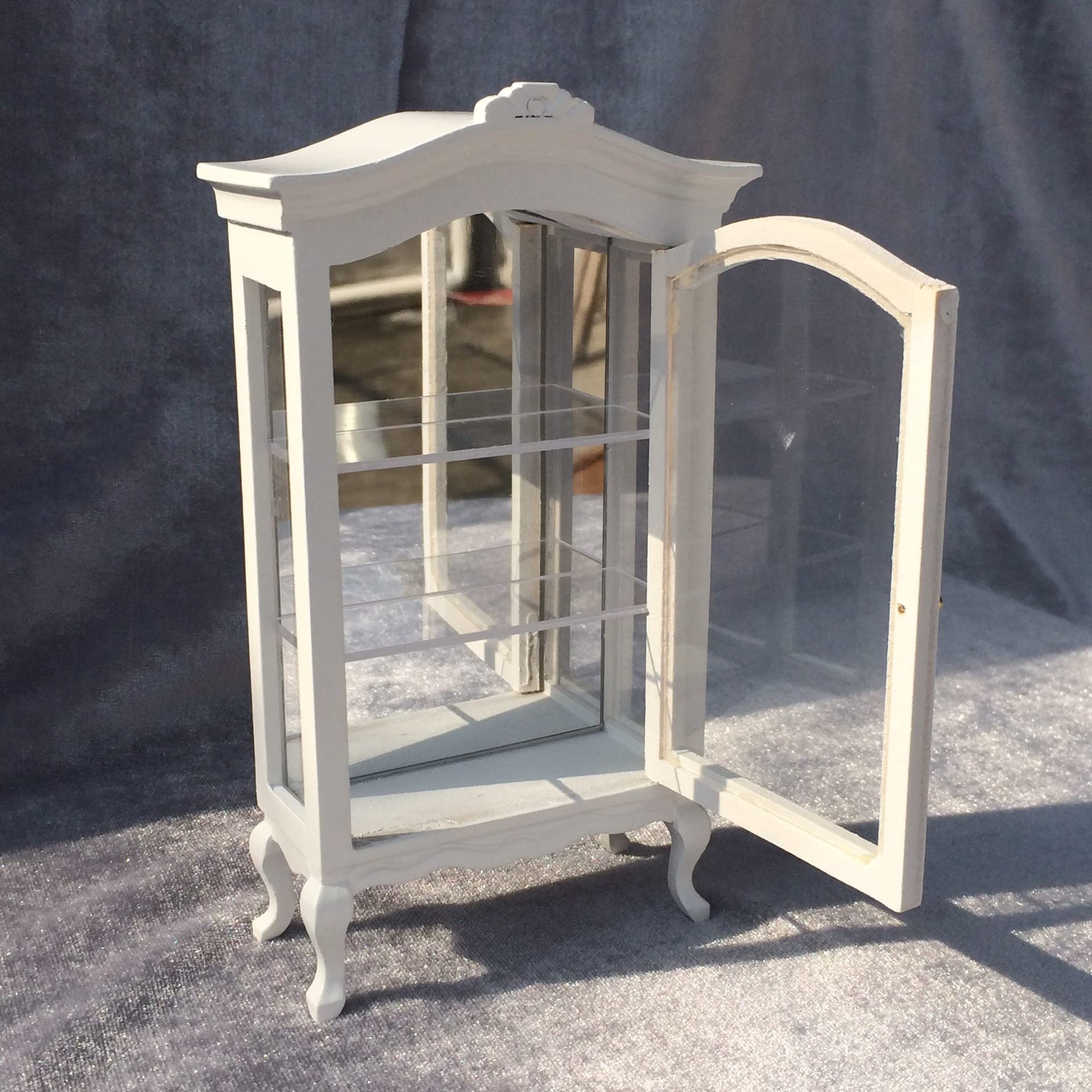 Cutemini 1:12 Dollhouse Display Cabinet with Mirror and Glass Shelves - Wooden Miniature Bookshelf for Dining Room or Bedroom Scenes
