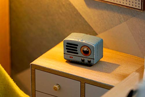 CUTEROOM QT Series DIY Miniature Wooden Dollhouse Kit - 12.7 cm with LED Light and Dust Cover