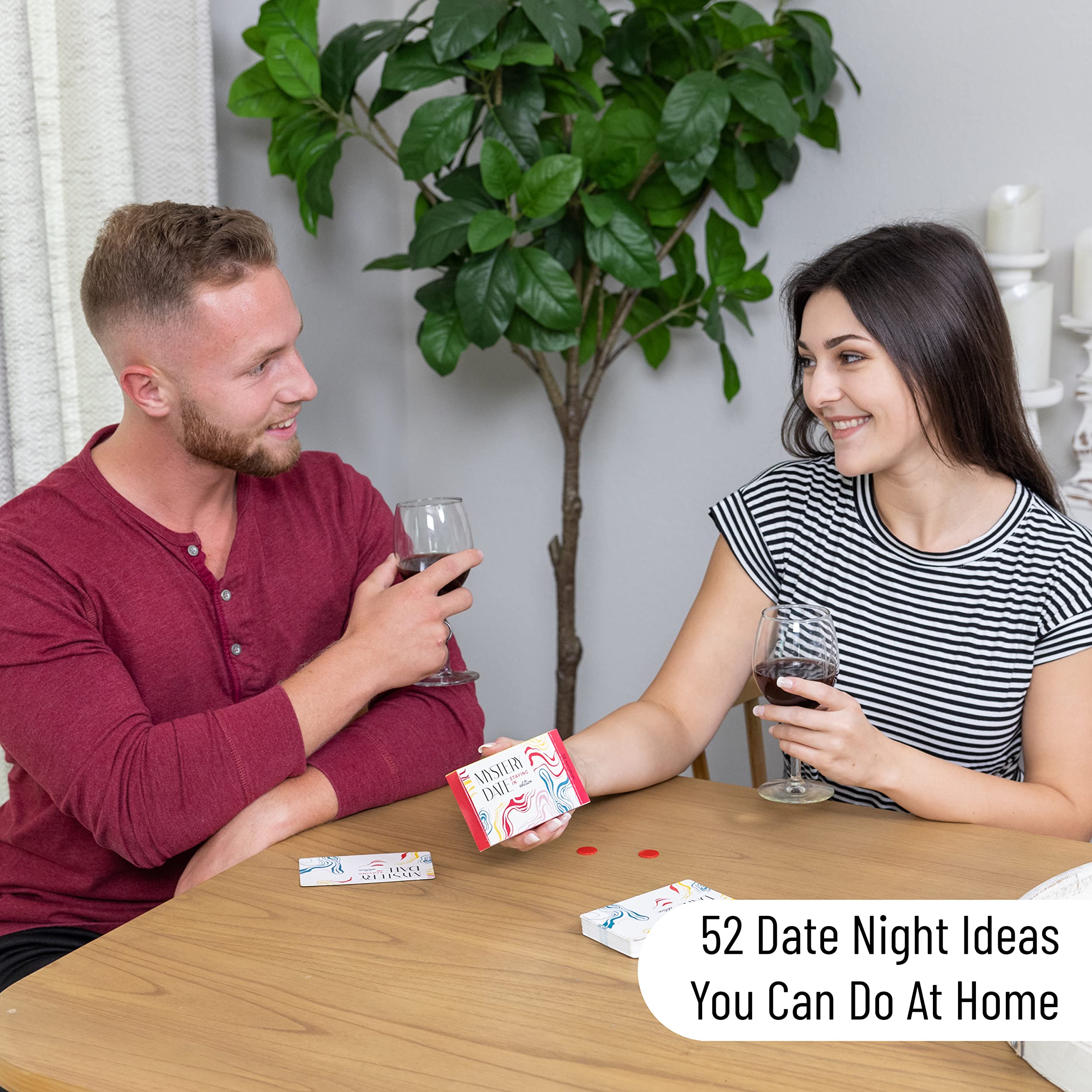 da Vinci's Room Mystery Date: 52 At-Home Date Night Cards with Scratch-Off Surprises & Conversation Starters