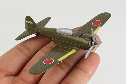 Daron Runway24 Japanese Zero Die-Cast Airplane with Connectable Runway Section