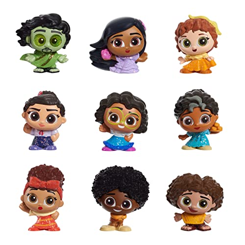 Disney Doorables Encanto Collection Peek – 9 Collectible Figurines in Casa Madrigal Box, Ages 5+