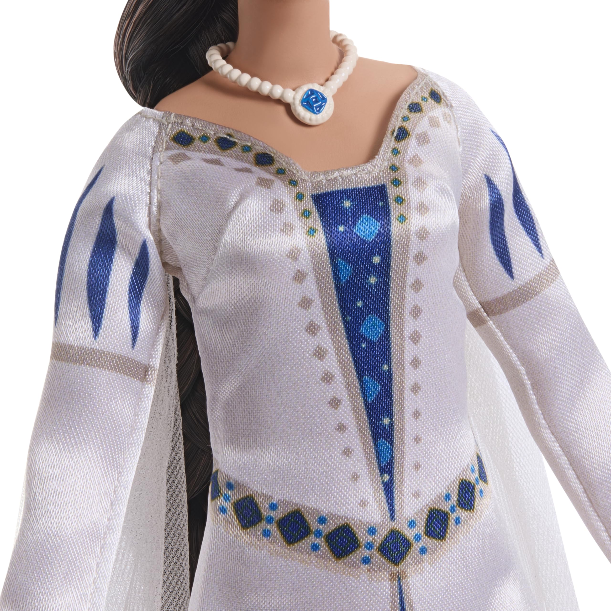 Disney Wish Queen Amaya of Rosas Fashion Doll - Posable with Removable Gown, Crown & Accessories