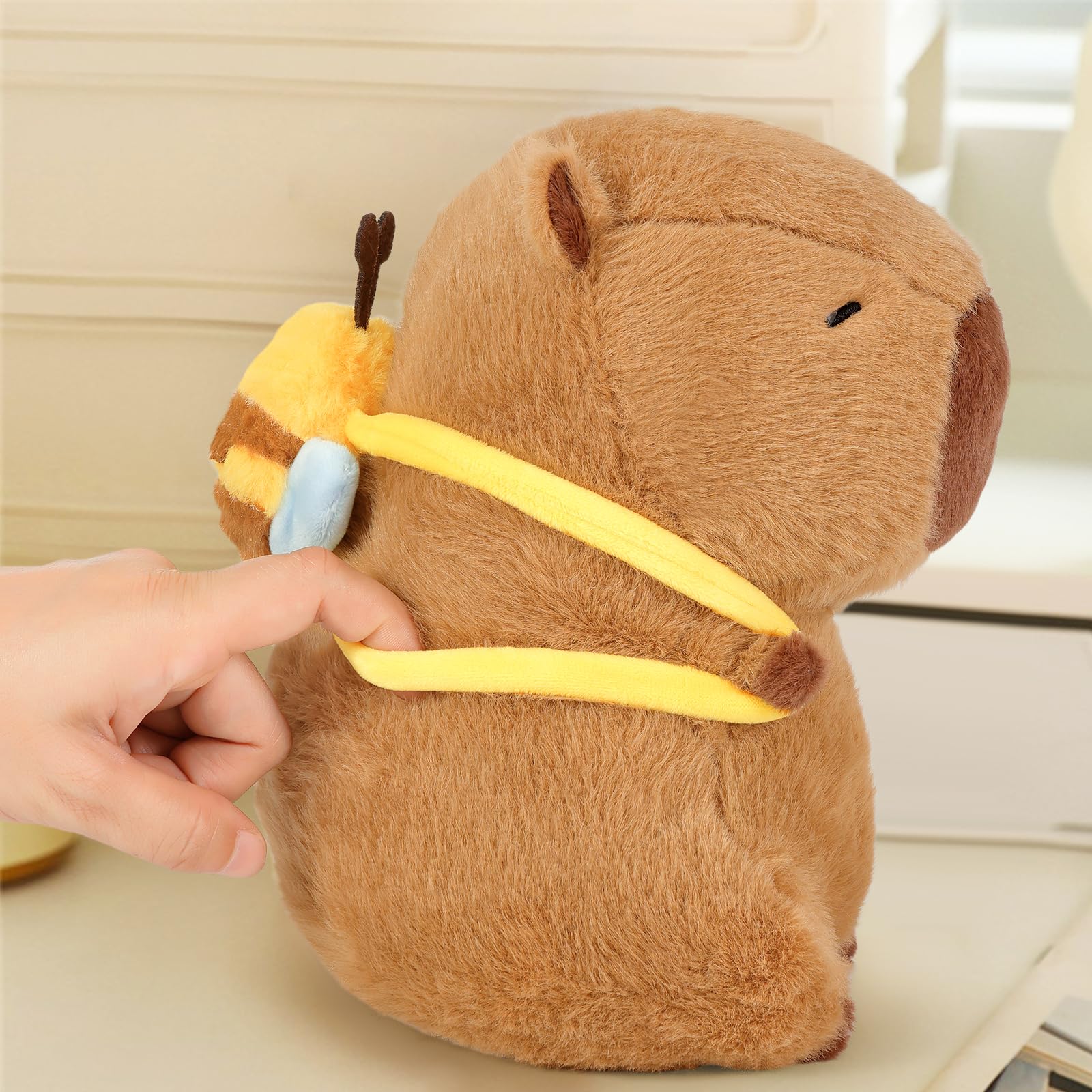 Ditucu 9-Inch Cute Capybara Plush with Bee Backpack – Soft Stuffed Animal Toy for Kids