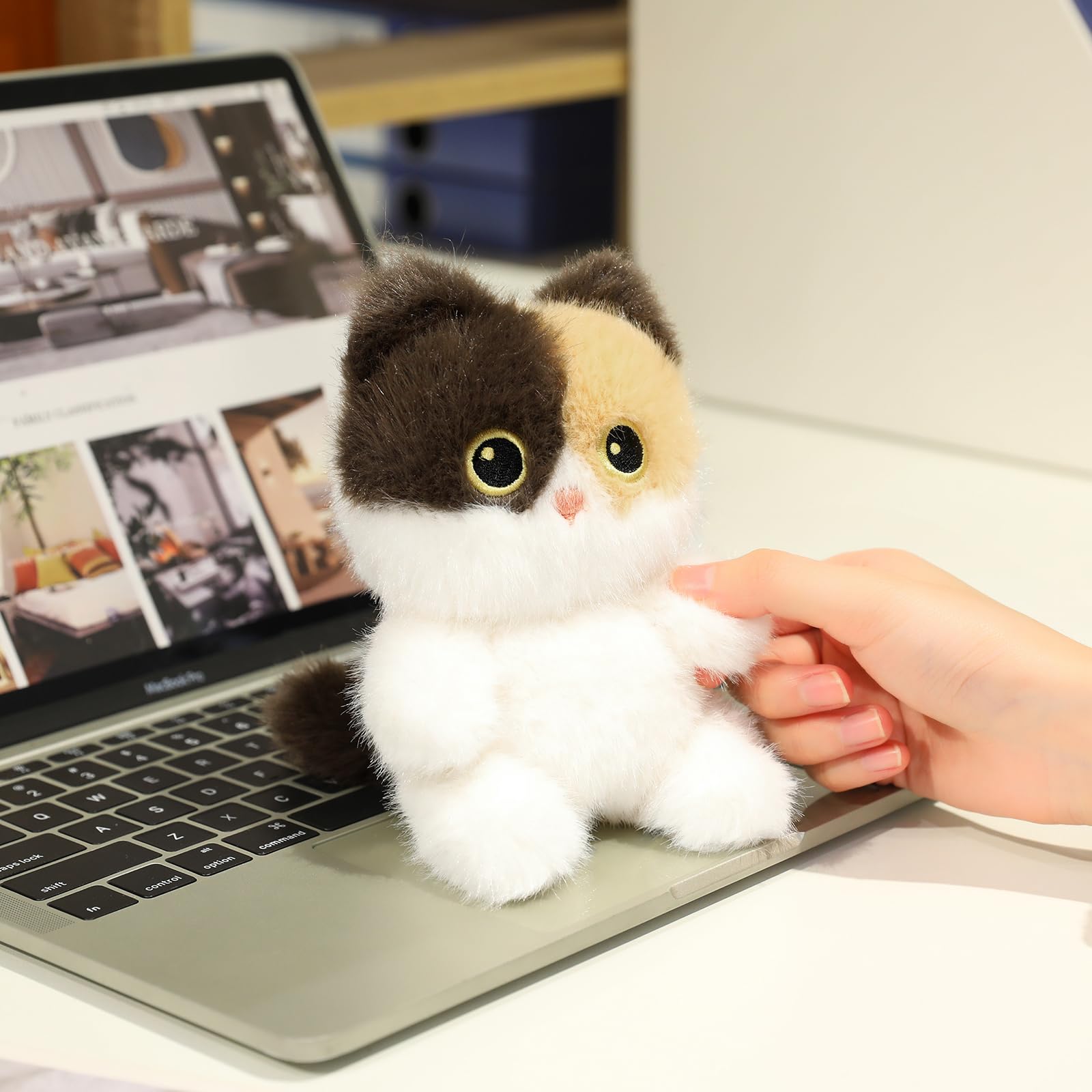 Ditucu Palm-Sized Calico Cat Stuffed Animal – 6 Inch Soft Plush Toy with Beaded Belly, Cute Gift for Kids and Cat Lovers
