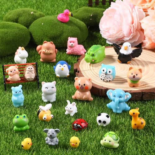 DIYDEC 50-Piece Mini Resin Animal Set – 50 Unique Farm Animal Figurines for Crafts, Dollhouse Decor, Party Favors