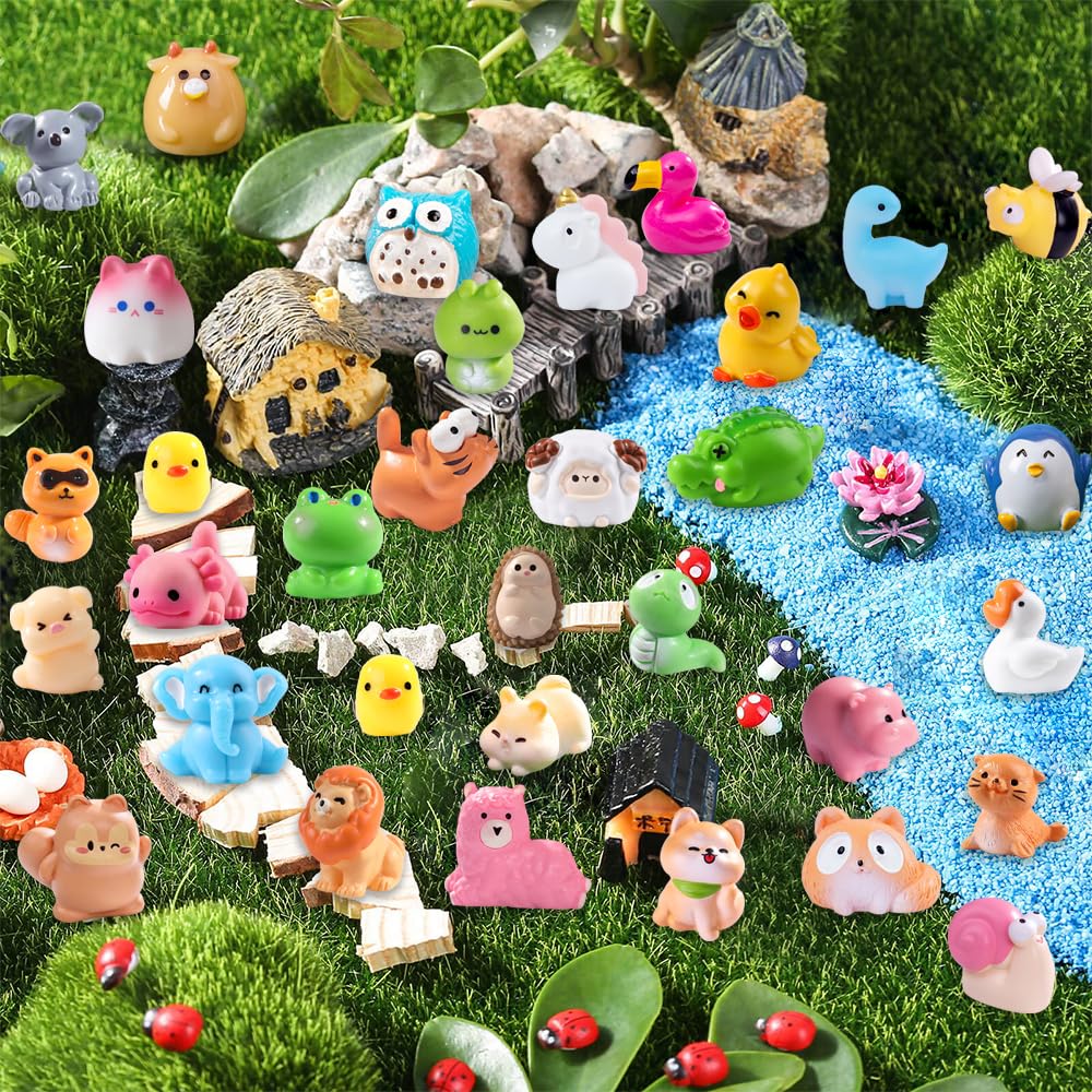 DIYDEC 50-Piece Mini Resin Animal Set – 50 Unique Farm Animal Figurines for Crafts, Dollhouse Decor, Party Favors