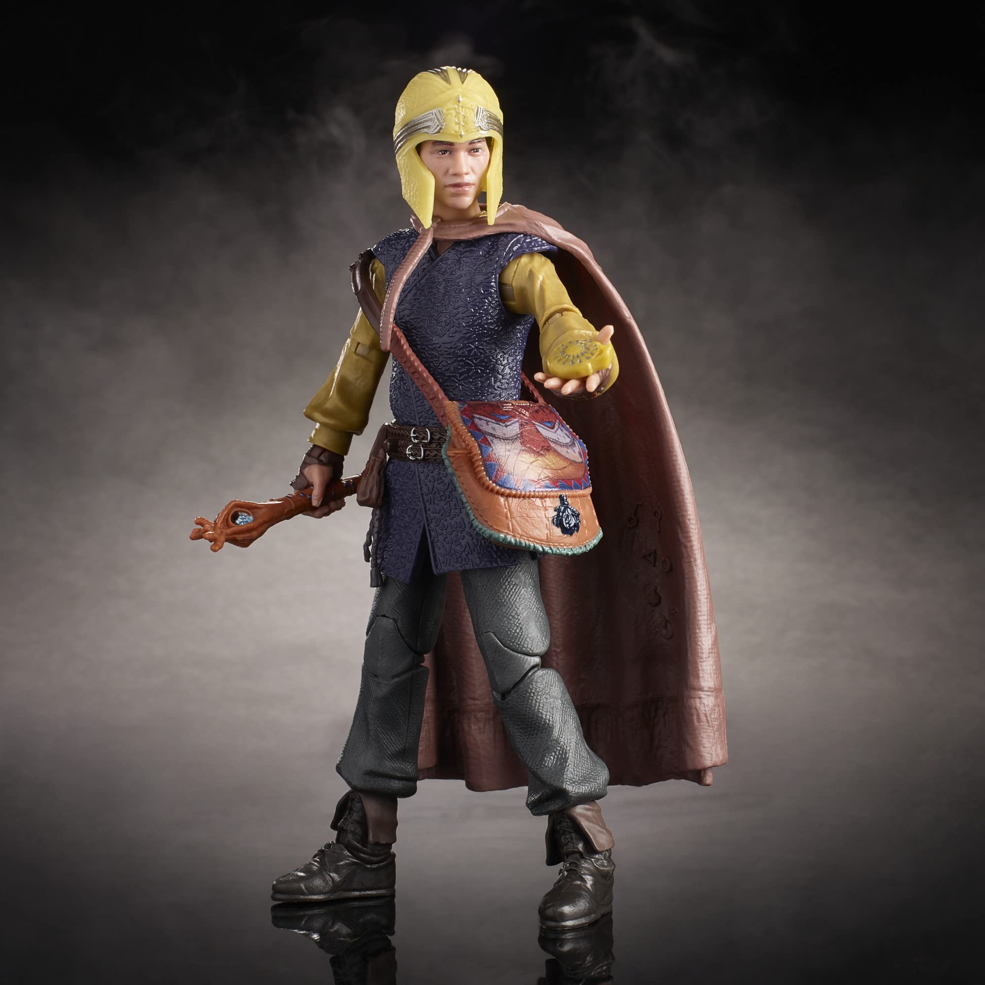 Dungeons & Dragons Honor Among Thieves Golden Archive Simon 6-Inch Action Figure