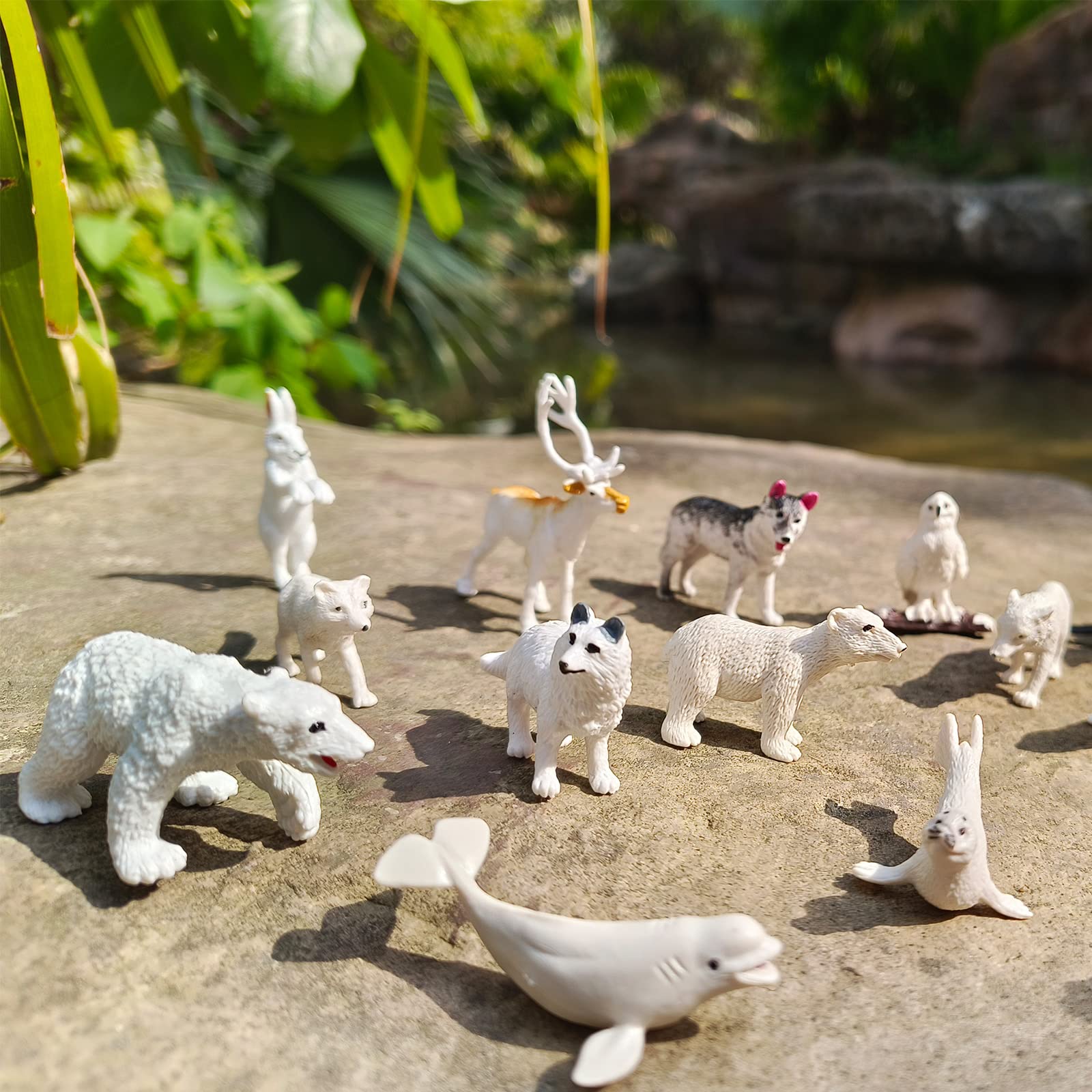 EOIVSH 18-Piece Arctic Animal Figures Set - Hand Painted Polar Toy Figurines