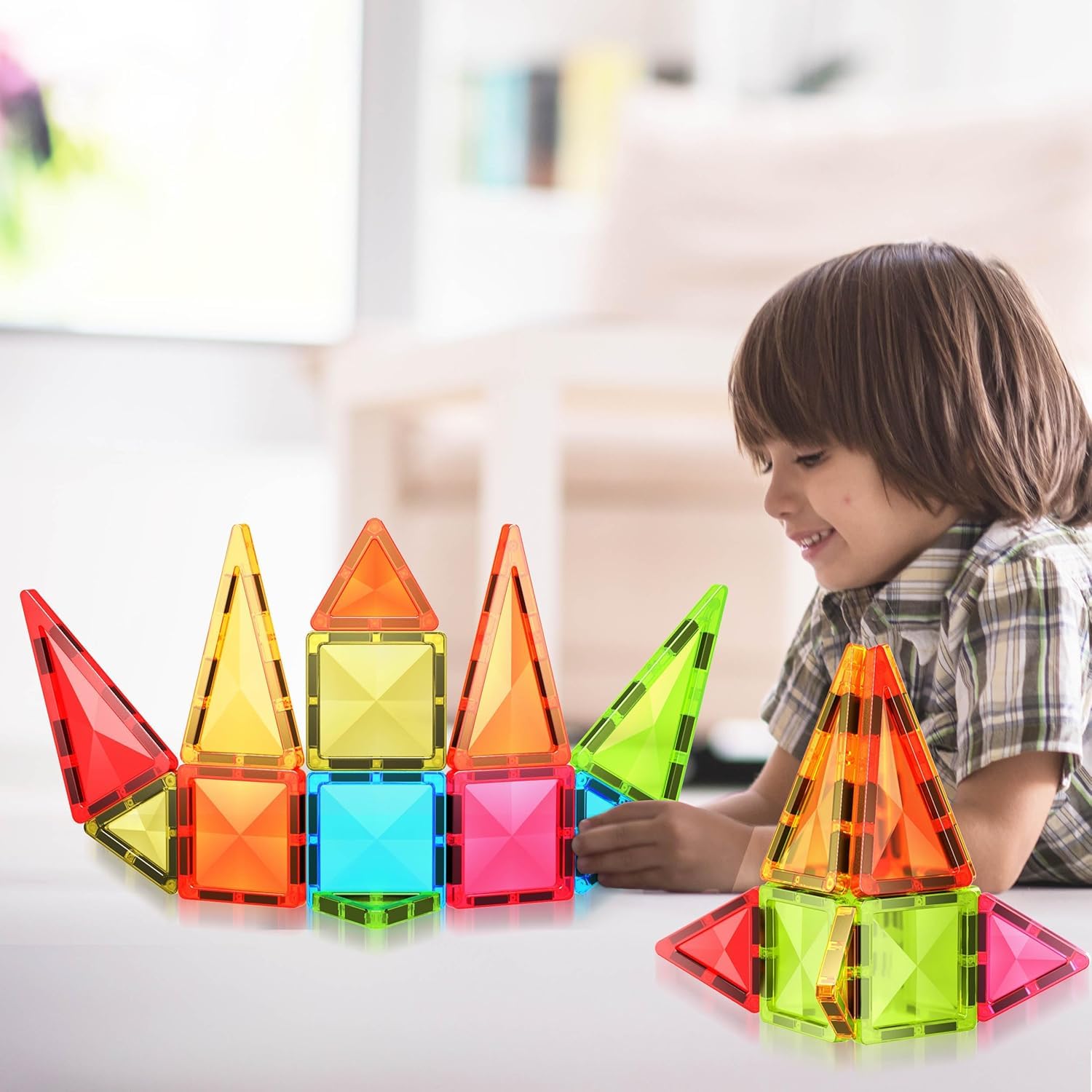 Everplay 24-Piece Mini Diamond Magnetic Tiles Travel Set – Portable STEM Building Blocks for Kids 3+