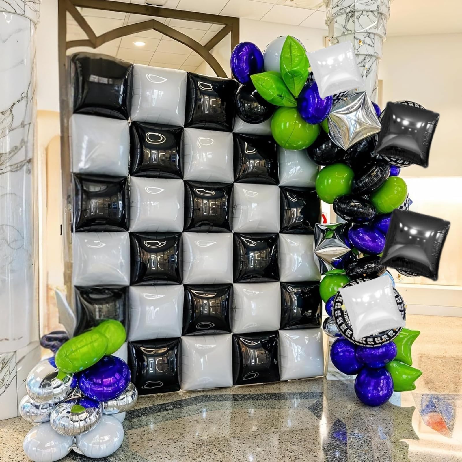FEYG Double Sided Foil Balloon Wall Kit - 25 Pack 19 Inch Black and Pearl White Square Balloons for Party Arch, Tunnel, Backdrop Decoration