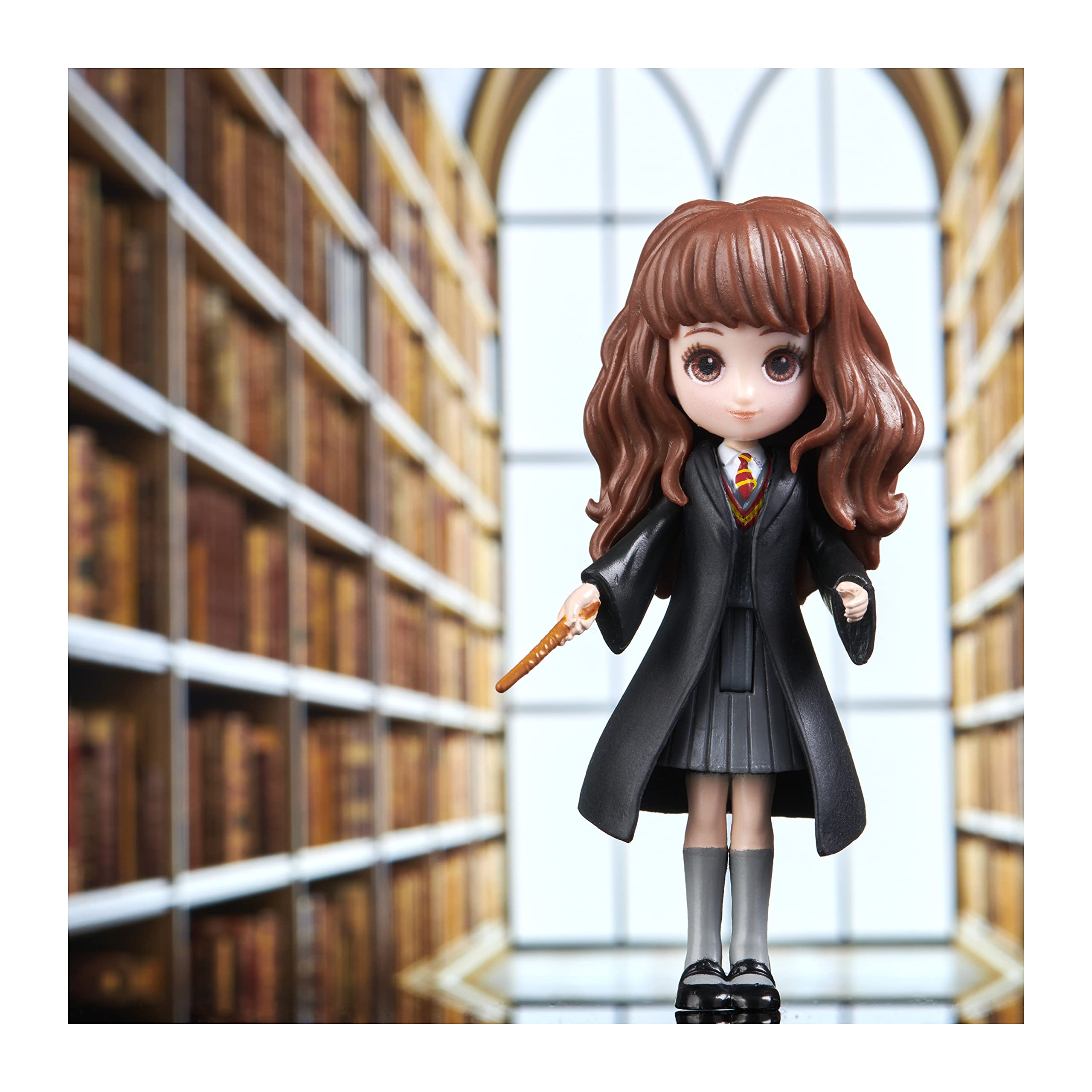 Figurine Hermione Granger Magical Minis - Articulée 8 cm avec Baguette - Jouet Harry Potter 5 ans+