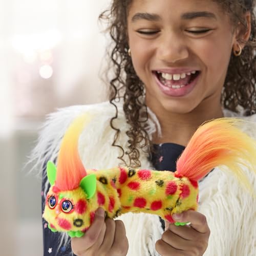FURBY DJ Furblets Pepp-Oh-Roni: Stretchy Mini Plush Toy with Sound Effects and Furbish Language