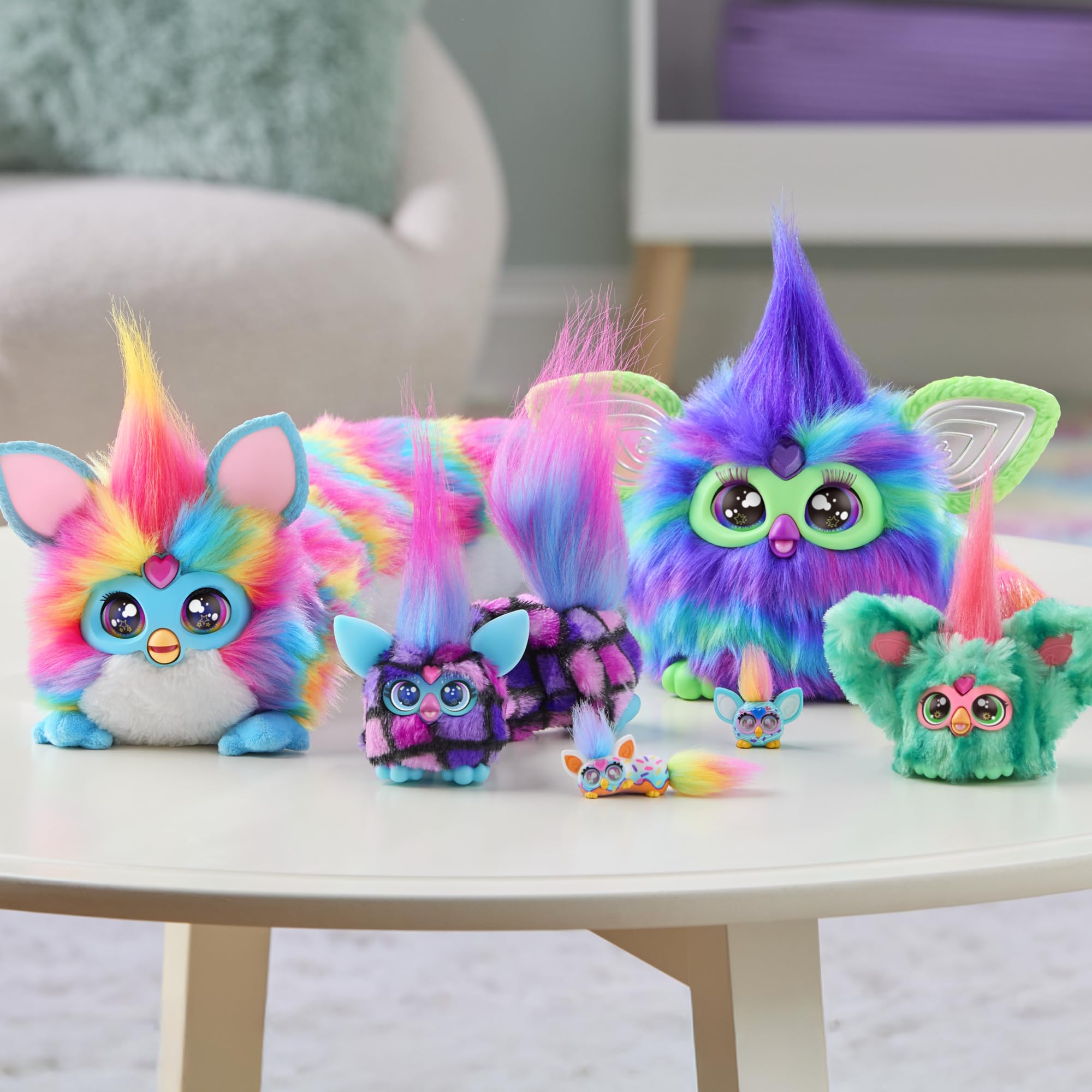 FURBY DJ Furblets Pepp-Oh-Roni: Stretchy Mini Plush Toy with Sound Effects and Furbish Language