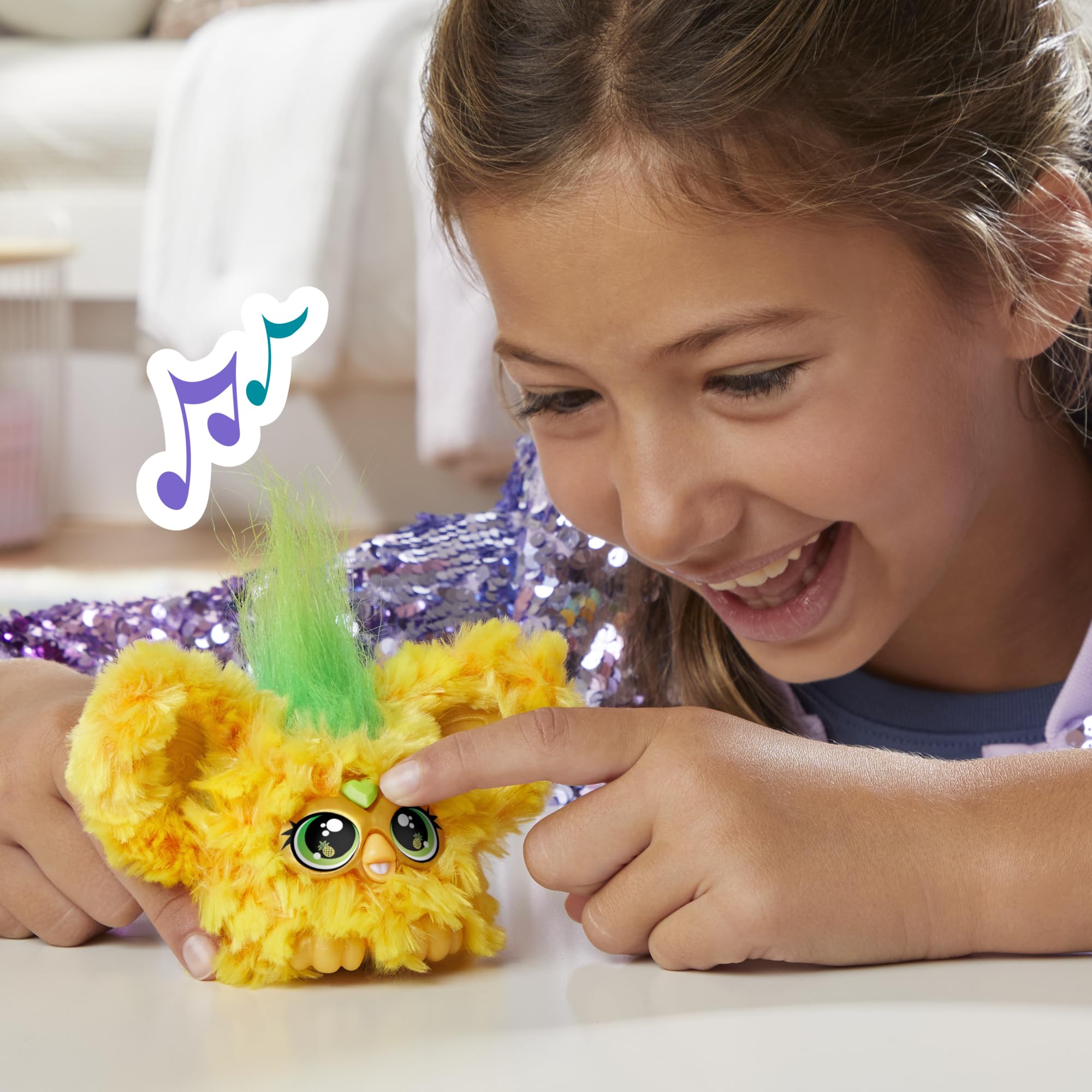 Furby Furblets Hoo-Lah Pineapple Mini Friend – 45+ Sounds, Speaks Furbish, Keychain Clip for Kids Ages 6+