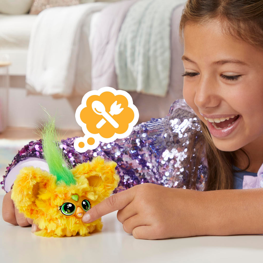 Furby Furblets Hoo-Lah Pineapple Mini Friend – 45+ Sounds, Speaks Furbish, Keychain Clip for Kids Ages 6+