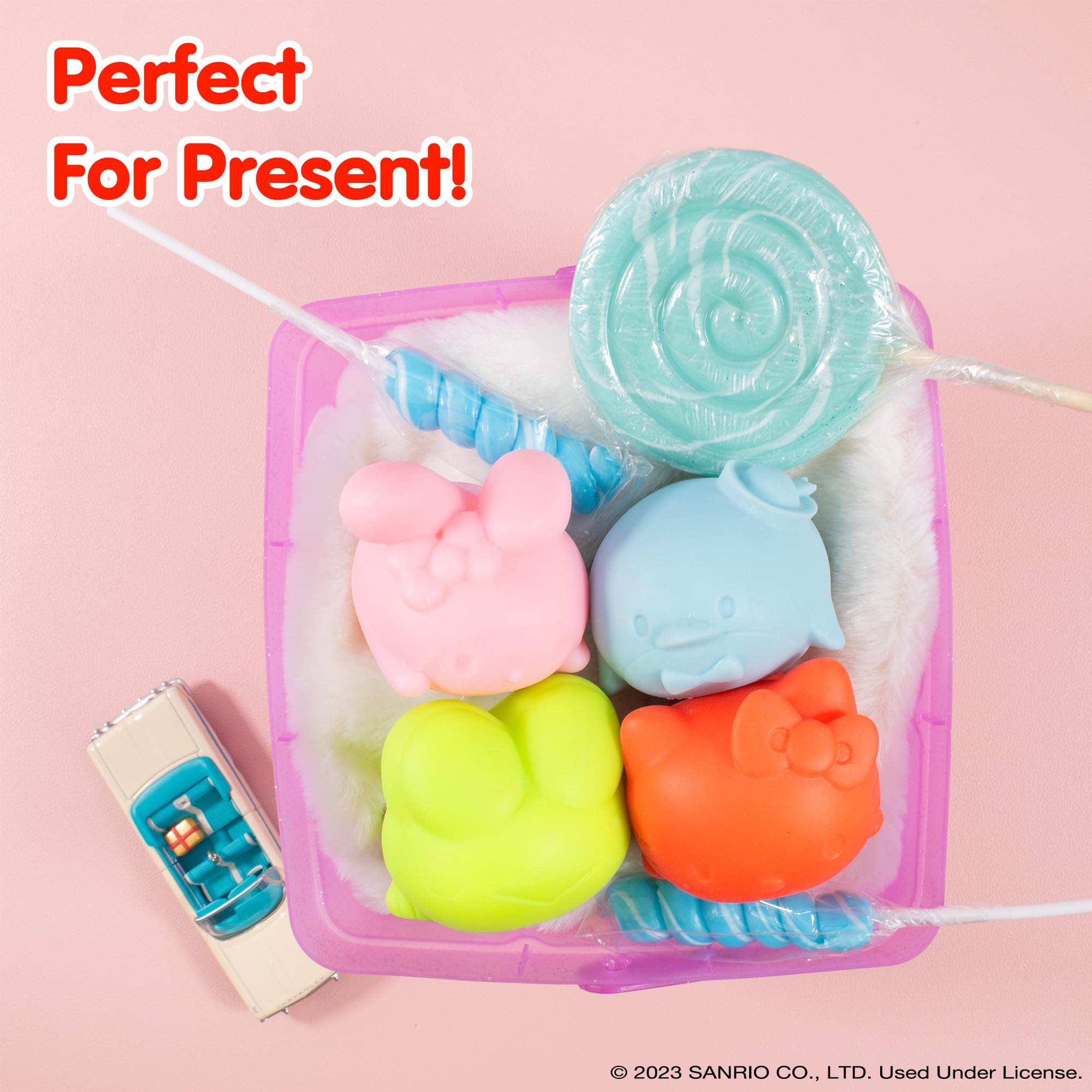 Hamee SquiSHU Sanrio Hello Kitty & Friends Squishy – Stretchy Dough Fidget Toy (Mystery Capsule)