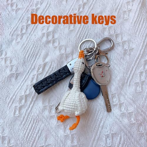 Handmade Crocheted White Goose Keychain – Soft Cotton Charm for Keys, Bags, or Couples Gift