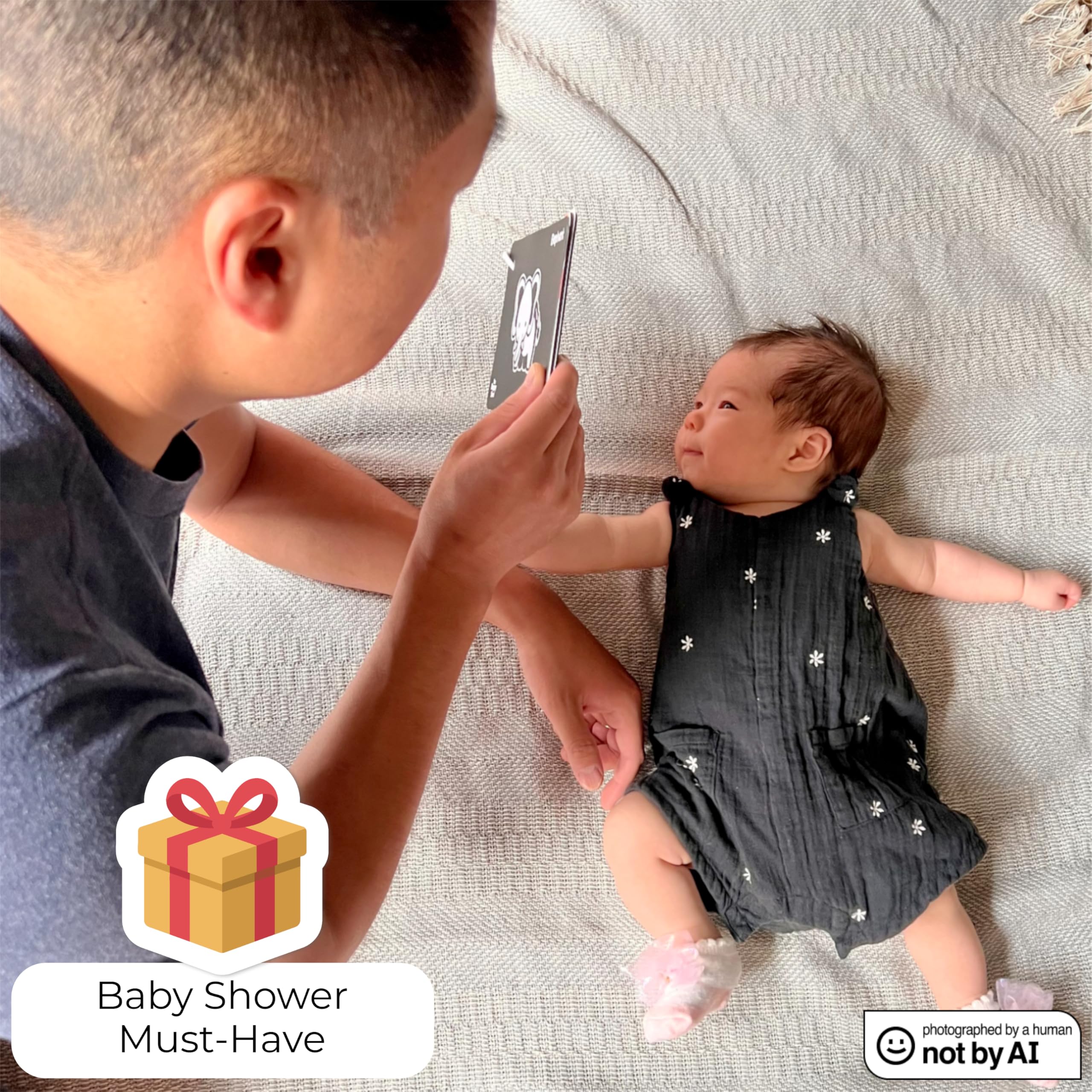 Happy Start High Contrast Baby Cards – Black & White Flashcards for Newborns, Water-Resistant, BPA-Free, Bilingual, Award-Winning
