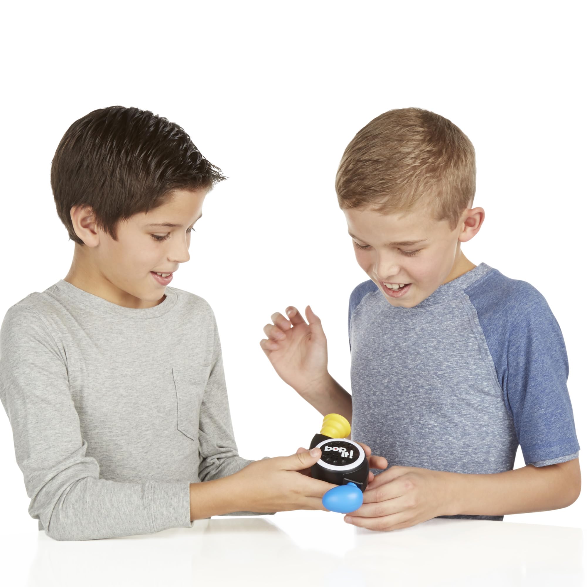 Hasbro Gaming Bop It! Micro Series – Compact Electronic Game for Party Play, Ages 8+