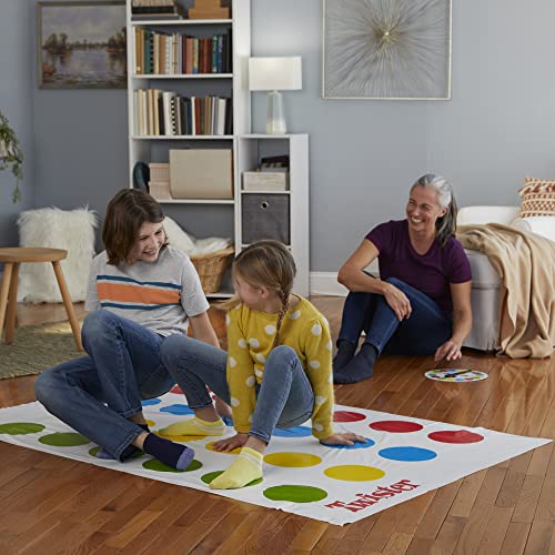 Hasbro Twister Party Game - Classic Family Board Game for 2-4 Players, Ages 6+