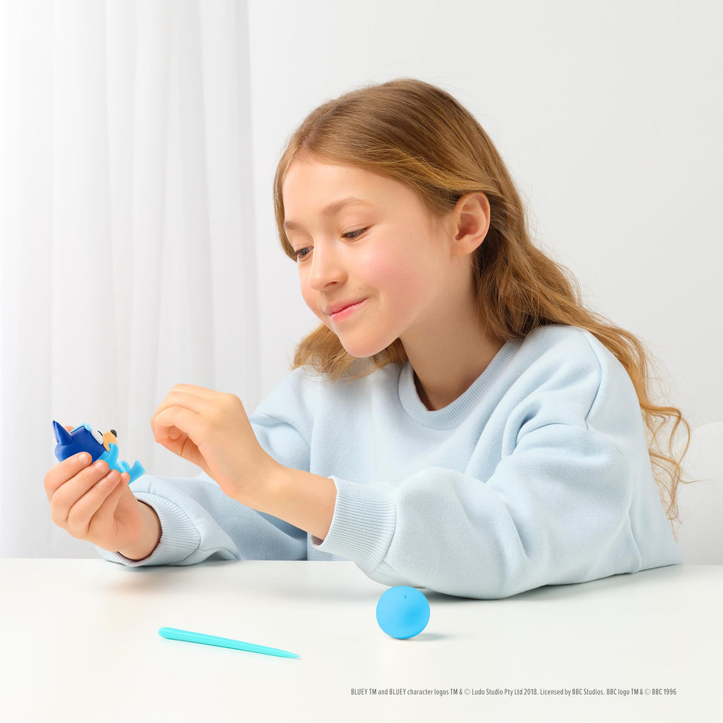 HEY CLAY Bluey & Friends Bingo Air-Drying Clay Kit – 5 Cans Non-Toxic Modeling Clay for Kids Ages 3+ with Interactive App